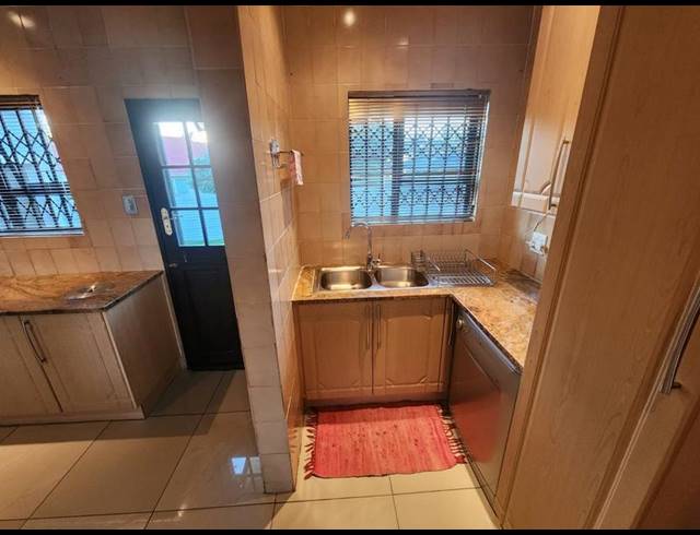 4 BEDROOM HOUSE FOR SALE IN GREENHILLS